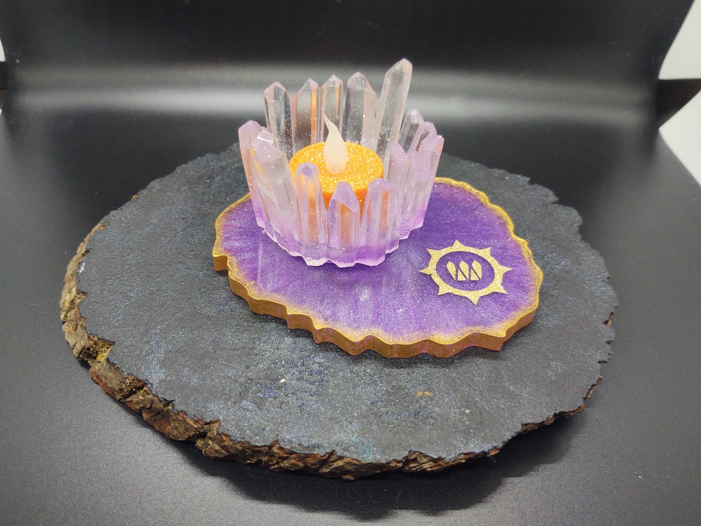 Queen's Wrath Geode Tealight Holder